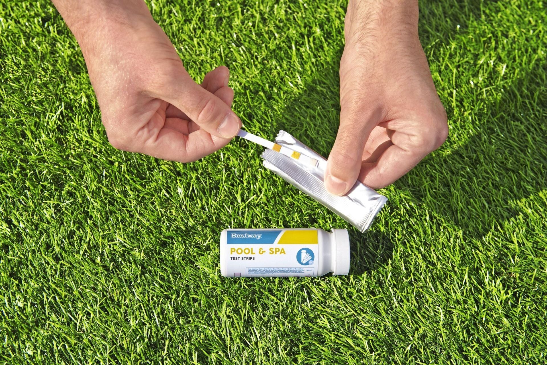 Bestway® 58142 Havuz & Spa 3 lü Kimyasal Test Şeridi 50 lik Paket