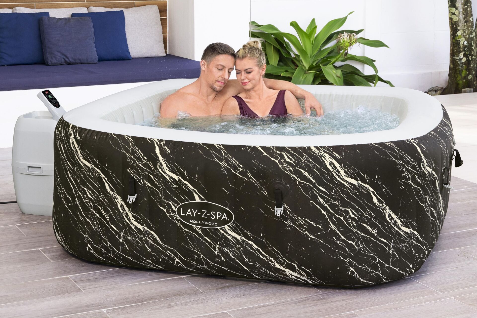 Lay-Z-Spa® 6001F Hollywood Energy-Efficient Luxe AirJet™ Şişme Spa Havuzu, LED ışıklı, 4-6 kişilik