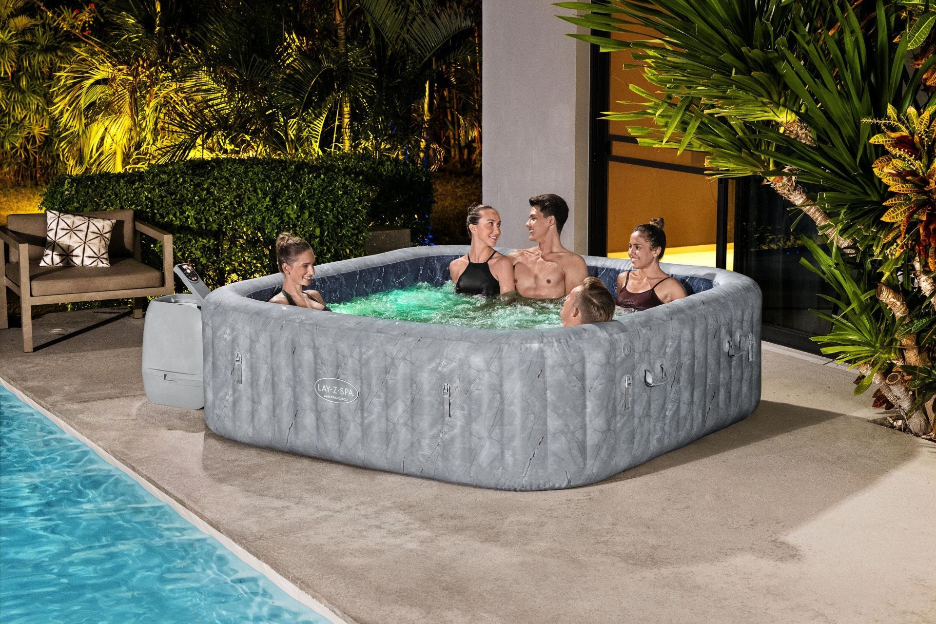 Lay-Z-Spa® 6001Q San Francisco Smart HydroJet Pro™ Enerji Tasarruflu Şişme Spa Havuzu, Mobil Uygulama Kontrollü, 5-7 kişilik